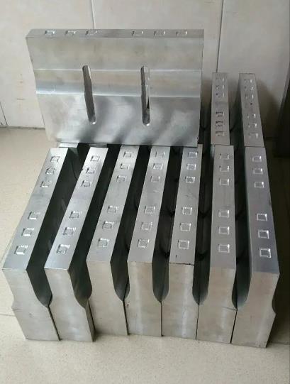 超聲波模具
