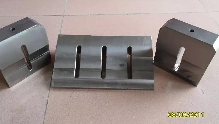 超聲波模具